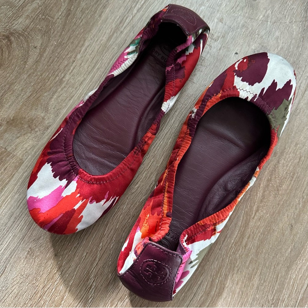 Tory Burch satin ballet flats size 7